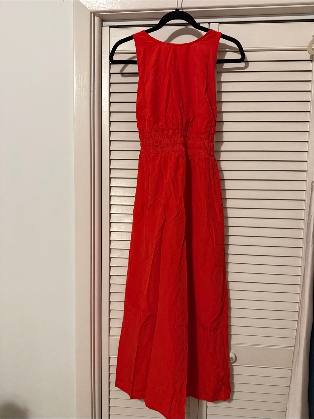 Women's Red Sleeveless Maxi Dress - Gathered Waist - Picture 1 of 5